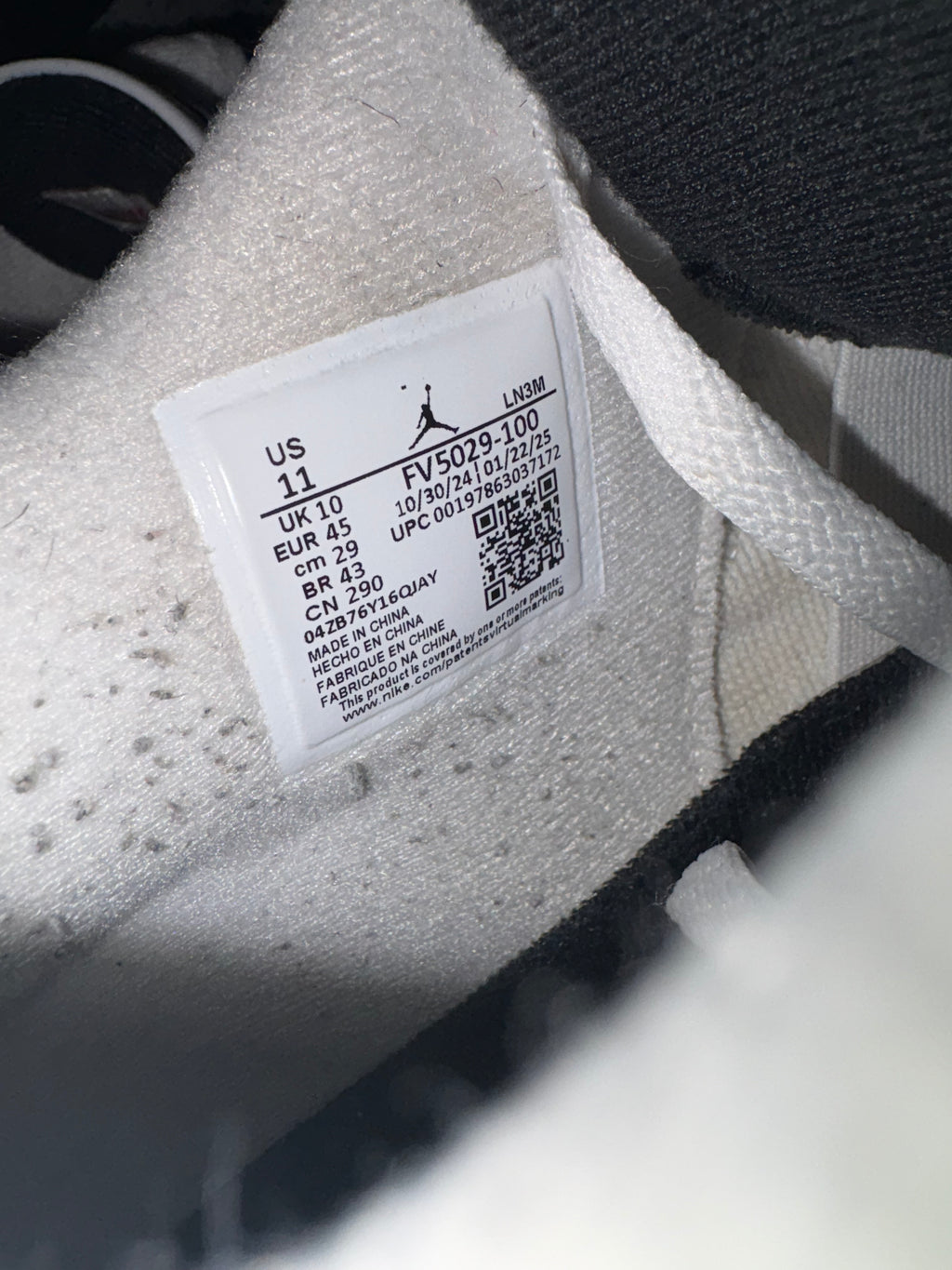(Pre Owned) Jordan 4 White Cement 2025 - Size 11