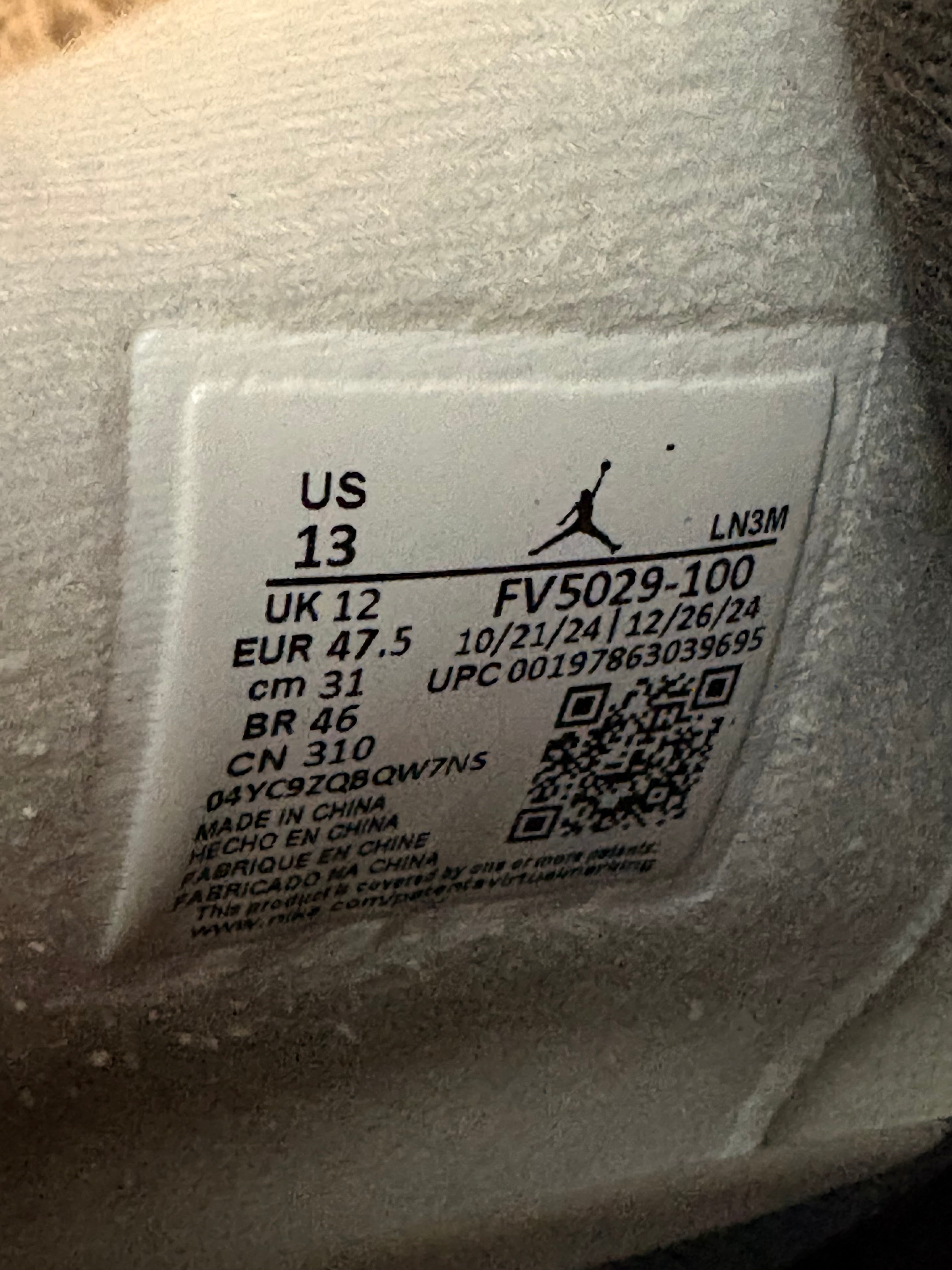 (Pre Owned) Jordan 4 White Cement 2025 - Size 13