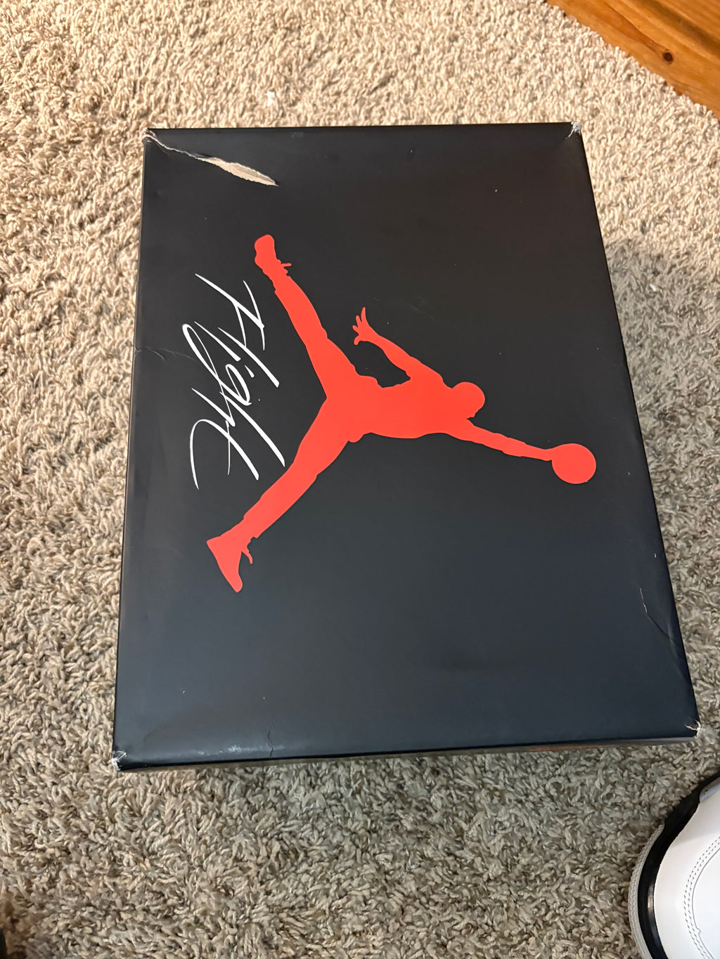 (Pre Owned) Jordan 4 White Cement 2025 - Size 13