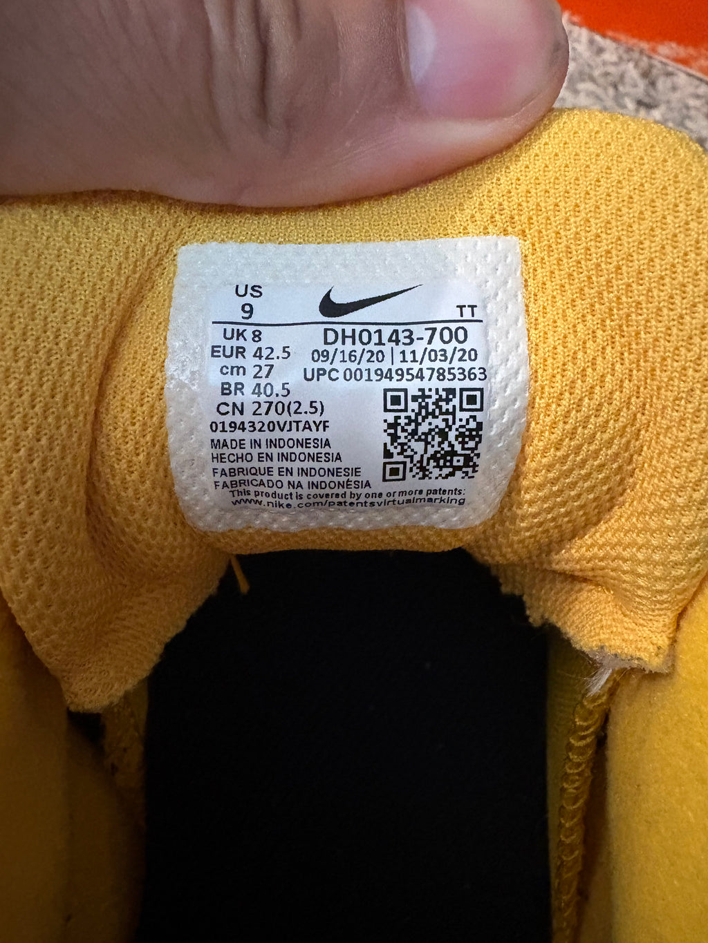 (Pre Owned) Air Max 95 Taxi NYC - Size 9