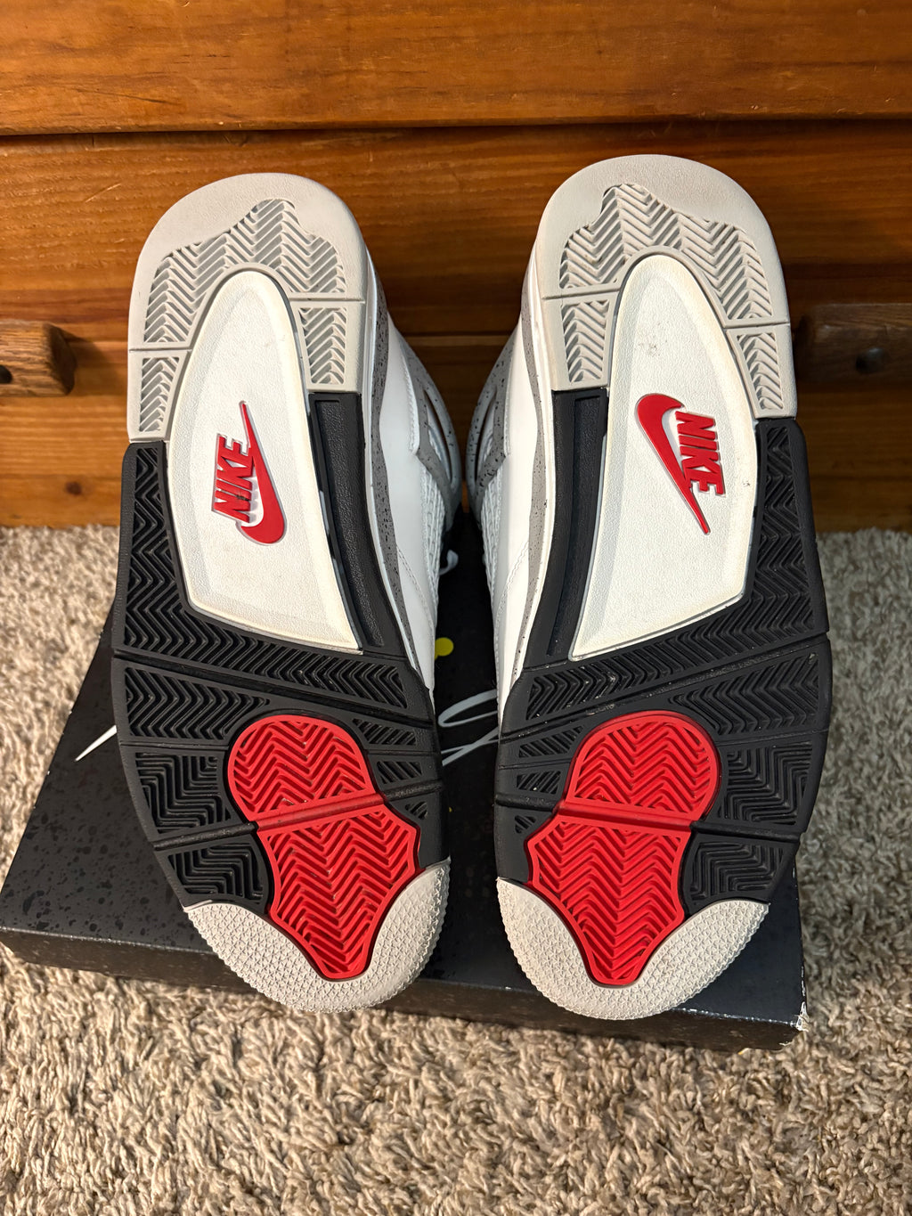 (Pre Owned) Jordan 4 White Cement 2025 - Size 10.5