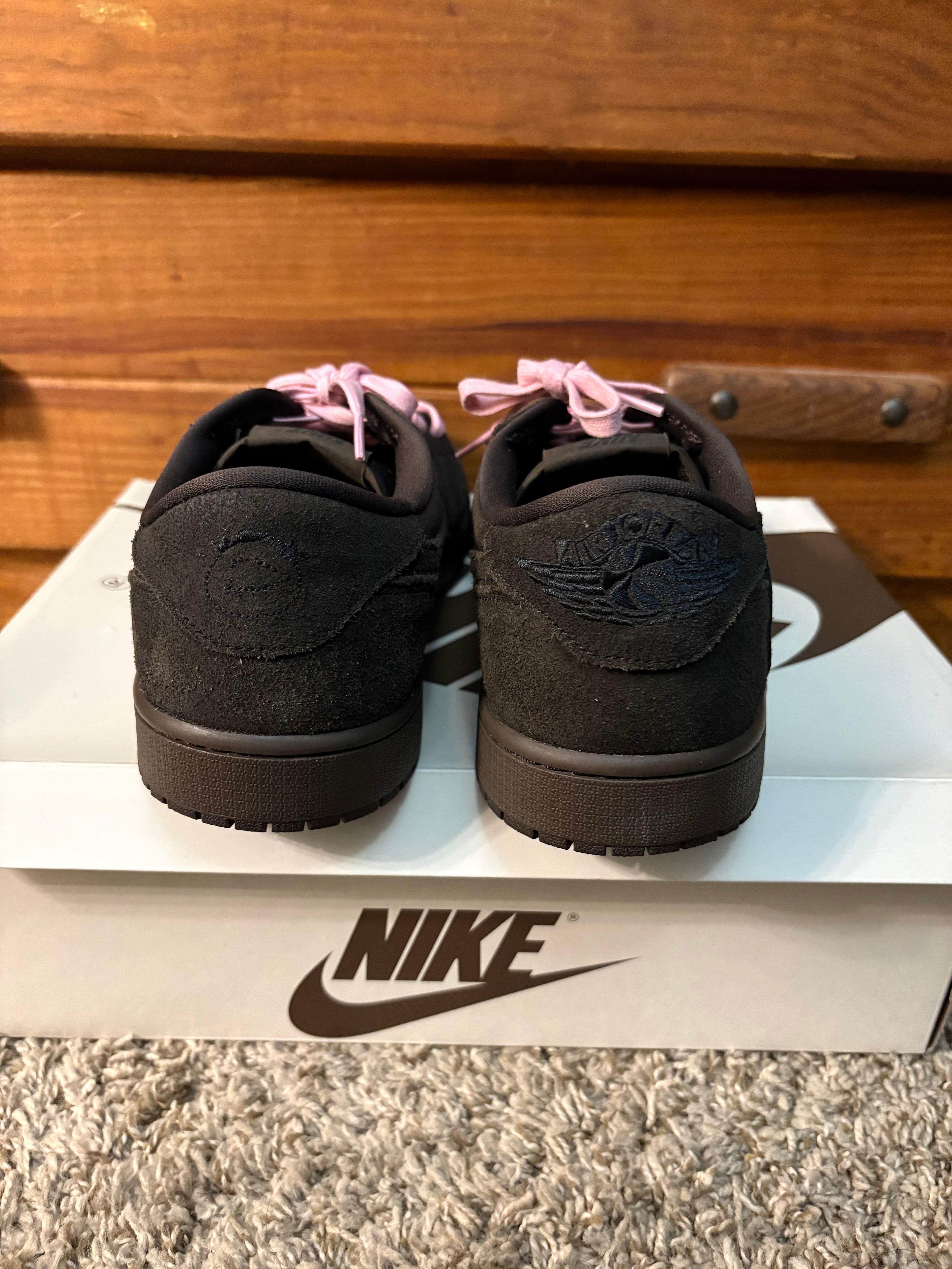 (Pre Owned) Jordan 1 Low Travis Scott Velvet Brown - Size 13