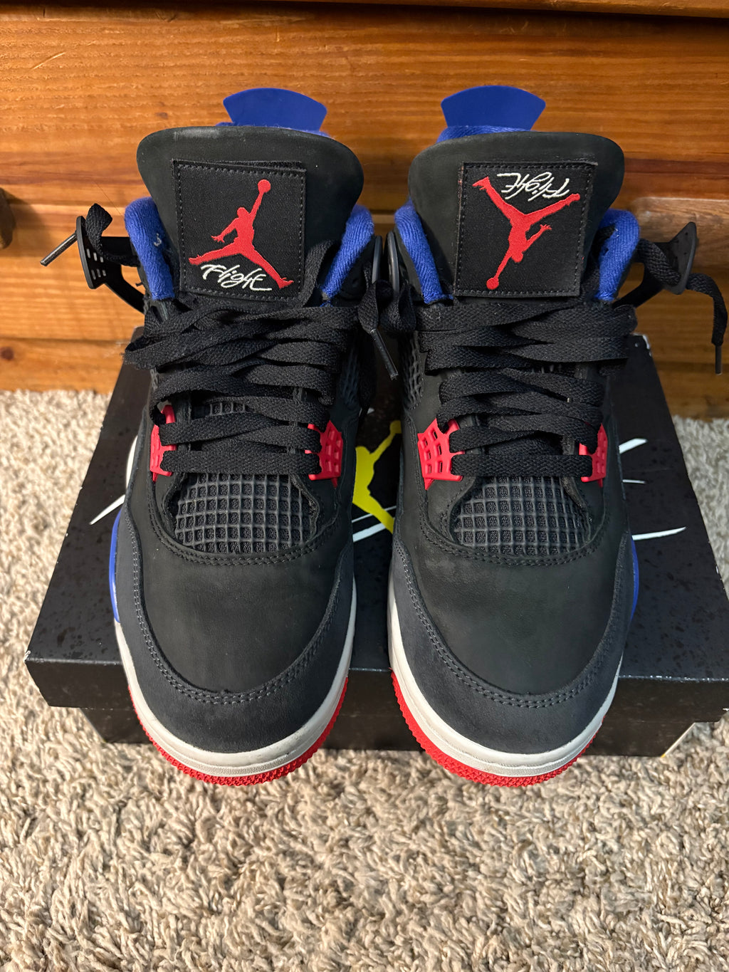 (Pre Owned) Jordan 4 Rare Air - Size 9.5