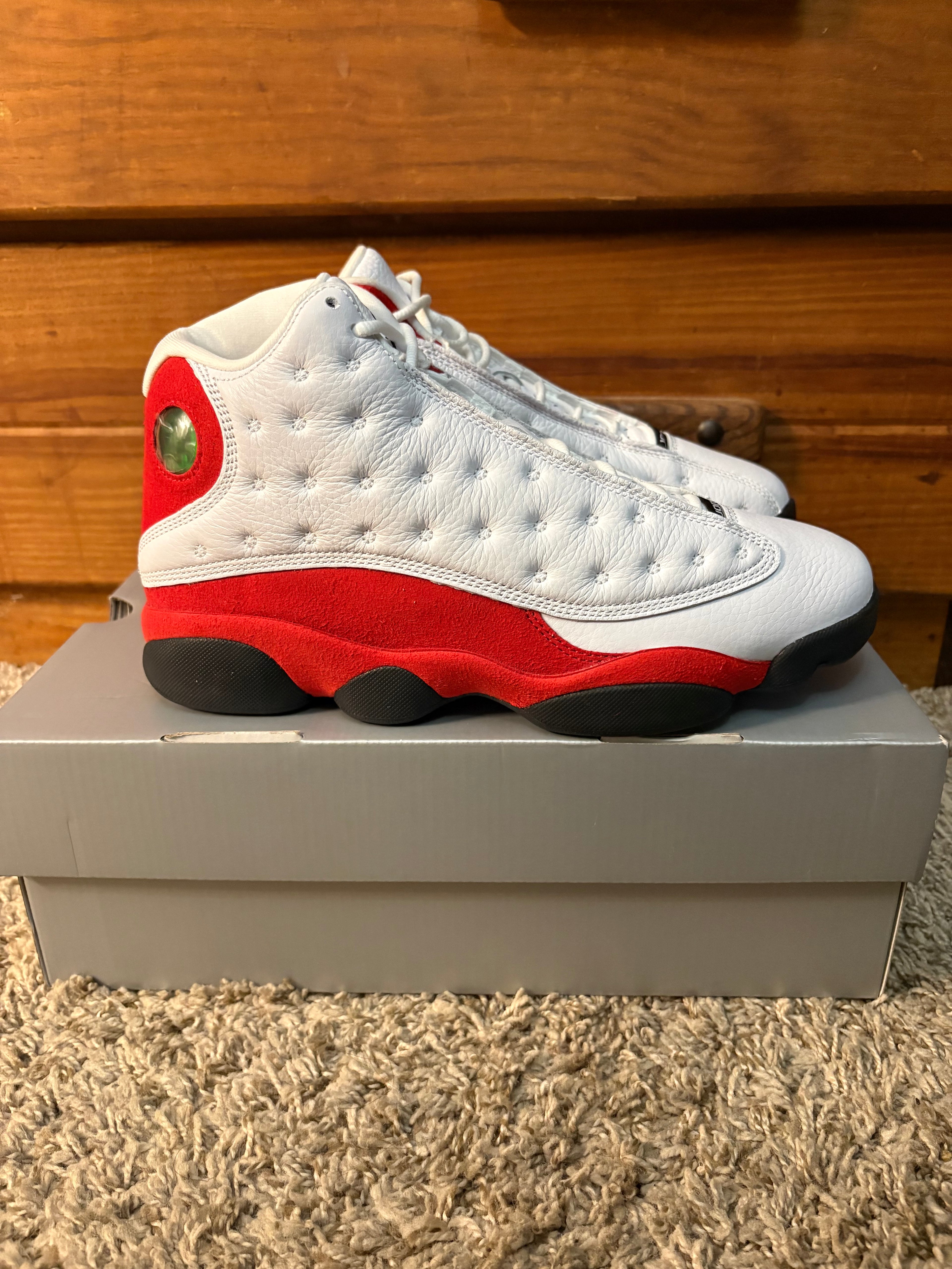 (Brand New) Jordan 13 Chicago 2025 - Size 8.5