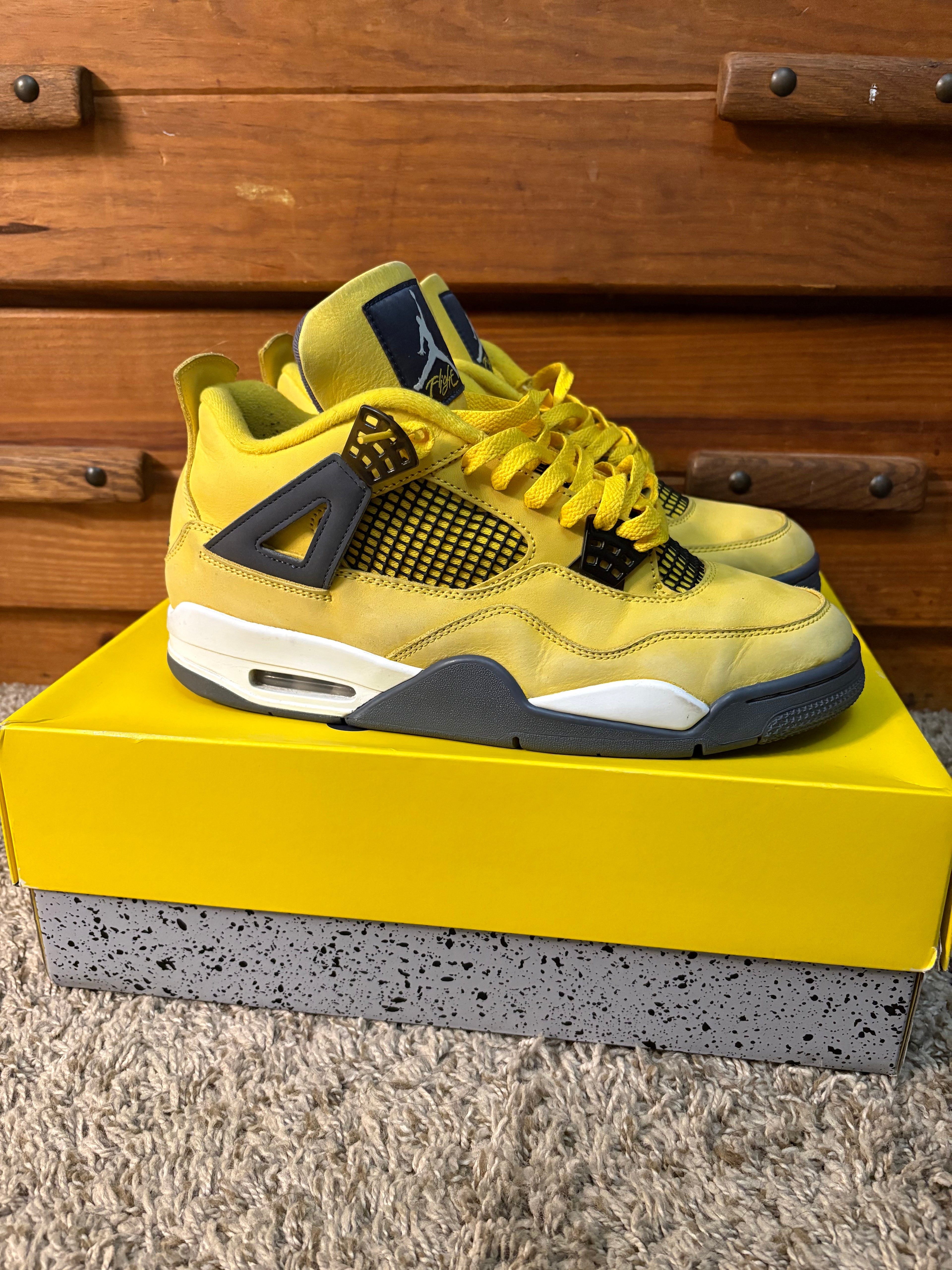 (Pre Owned) Jordan 4 Lightning - Size 11.5