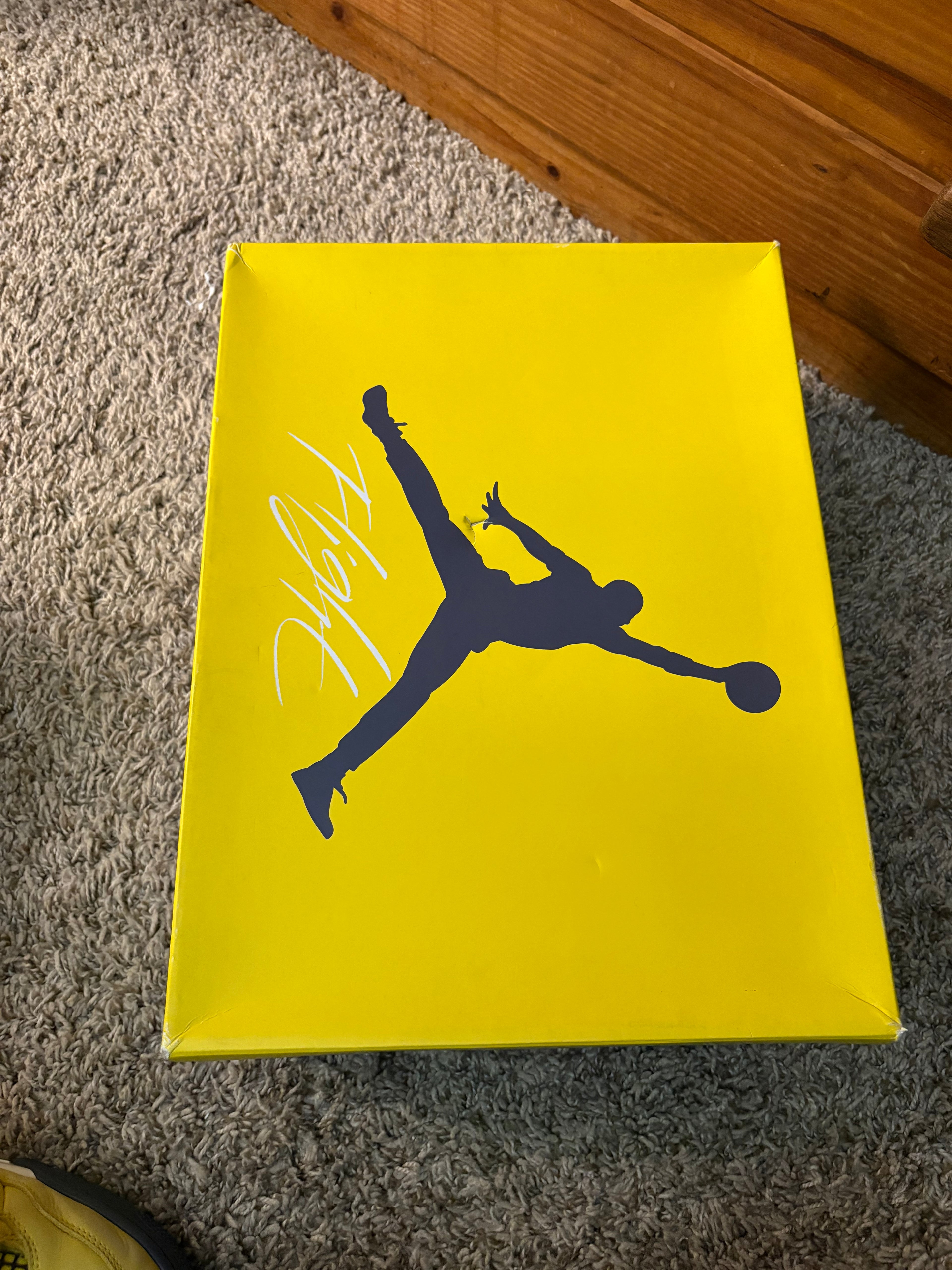 (Pre Owned) Jordan 4 Lightning - Size 11.5