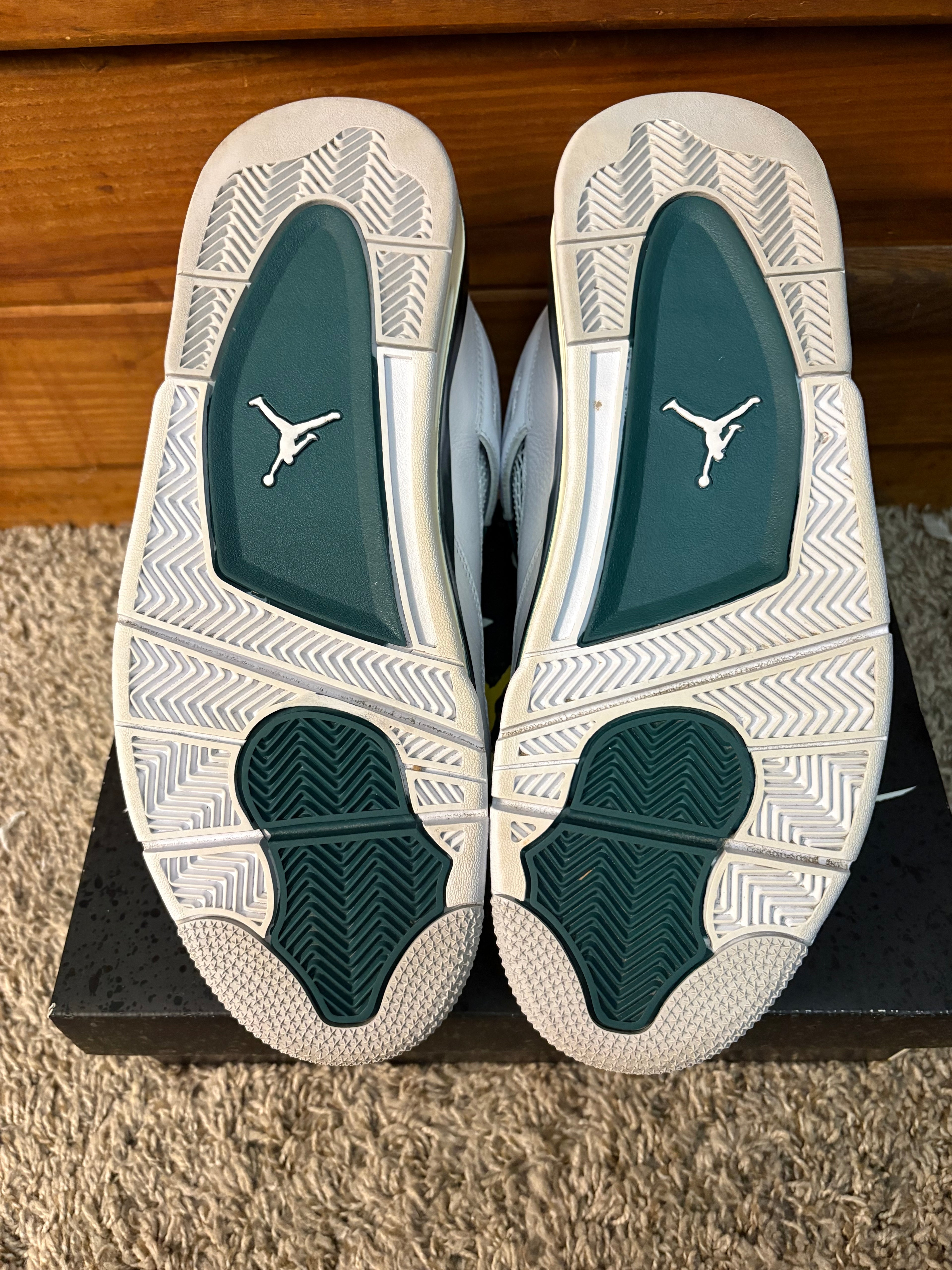 (Pre Owned) Jordan 4 Oxidized Green - Size 11