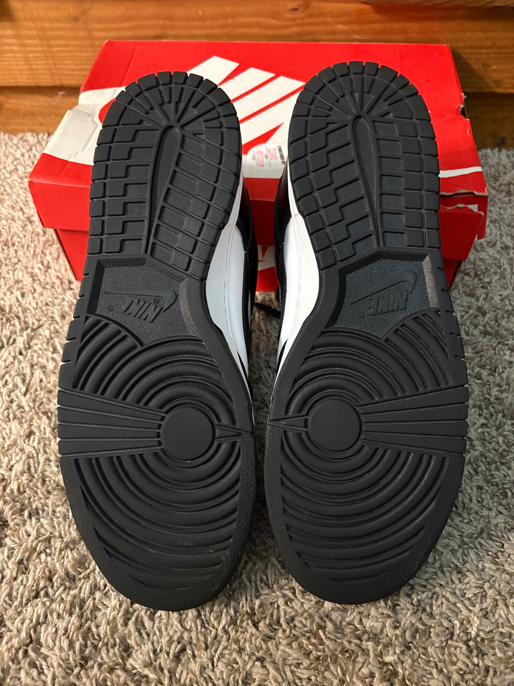 (Pre Owned) Nike Dunk Panda Low - Size 10