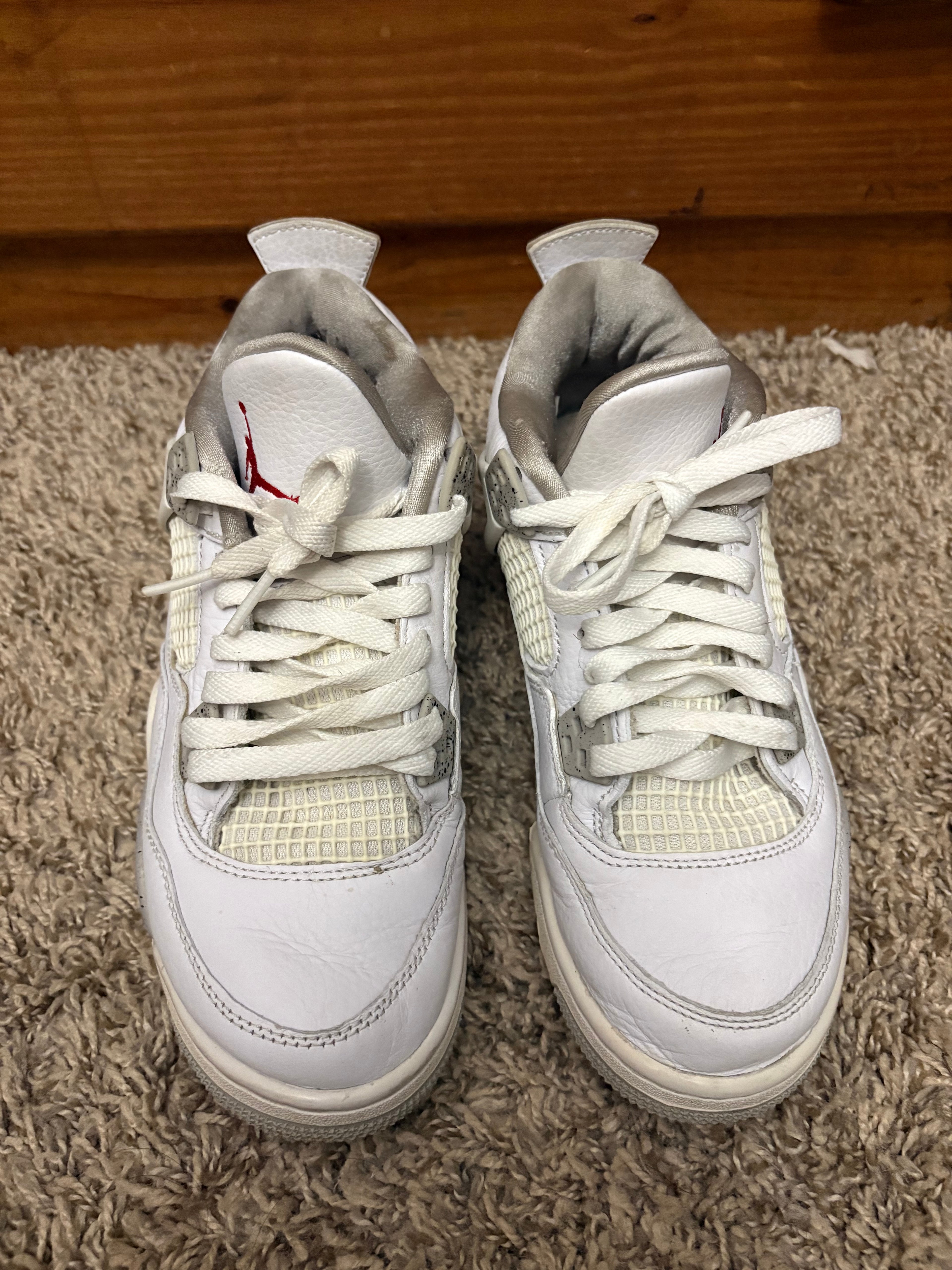 (Pre Owned) Jordan 4 White Oreo - Size 5y