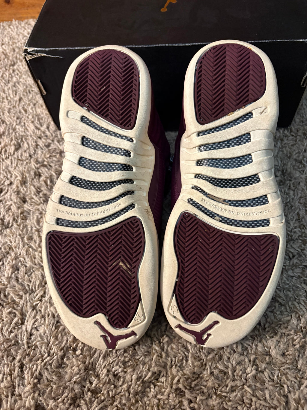 (Pre Owned) Jordan 12 Bordeaux - Size 6.5Y