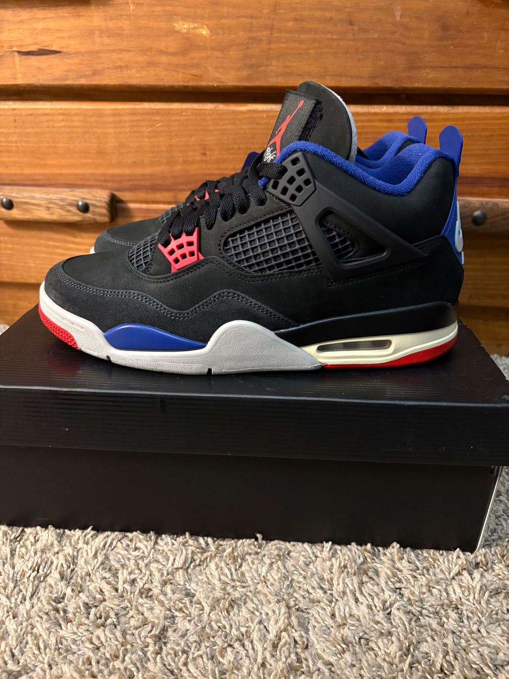 (Pre Owned) Jordan 4 Rare Air - Size 10.5