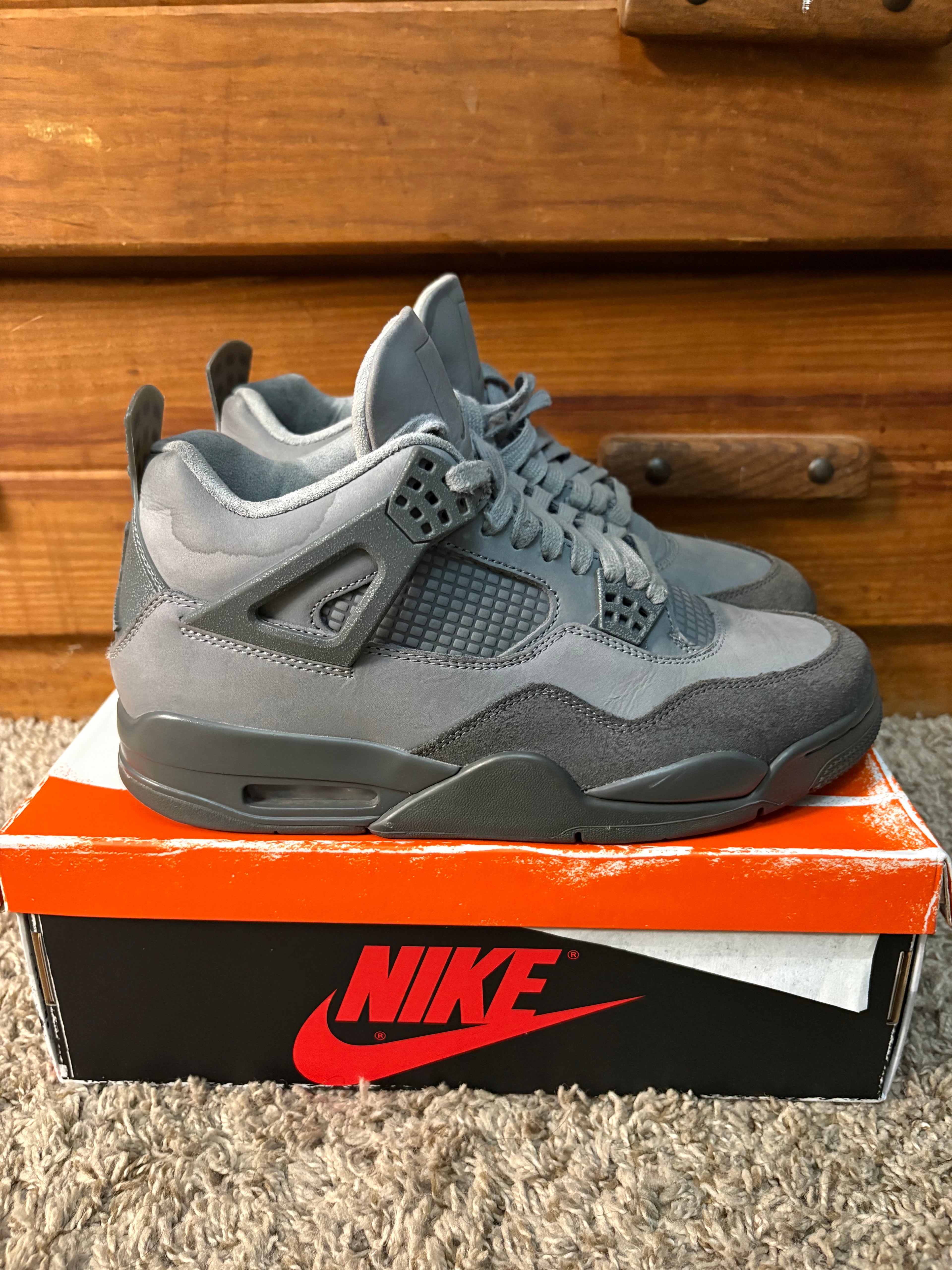 (Pre Owned) Jordan 4 Wet Cement - Size 9