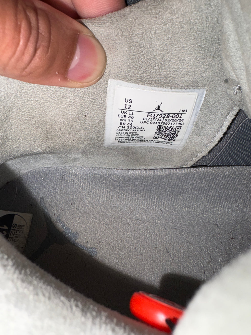 (Pre Owned) Jordan 4 Wet Cement - Size 12